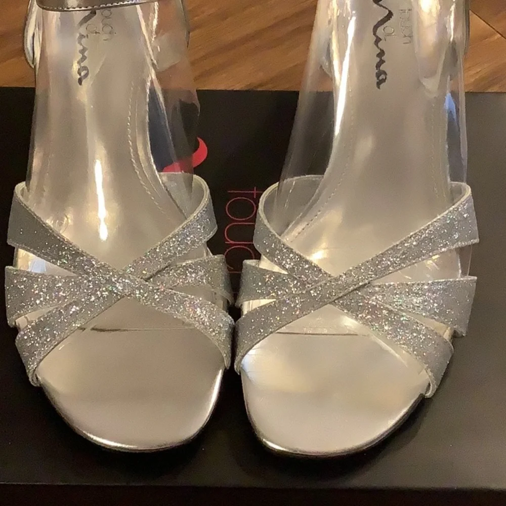 Glittery Silver Wedges - Picture 2 of 7